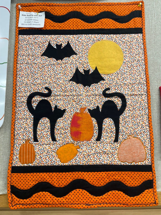 Quilted Cats and Bats Wall Hanging Kids Class