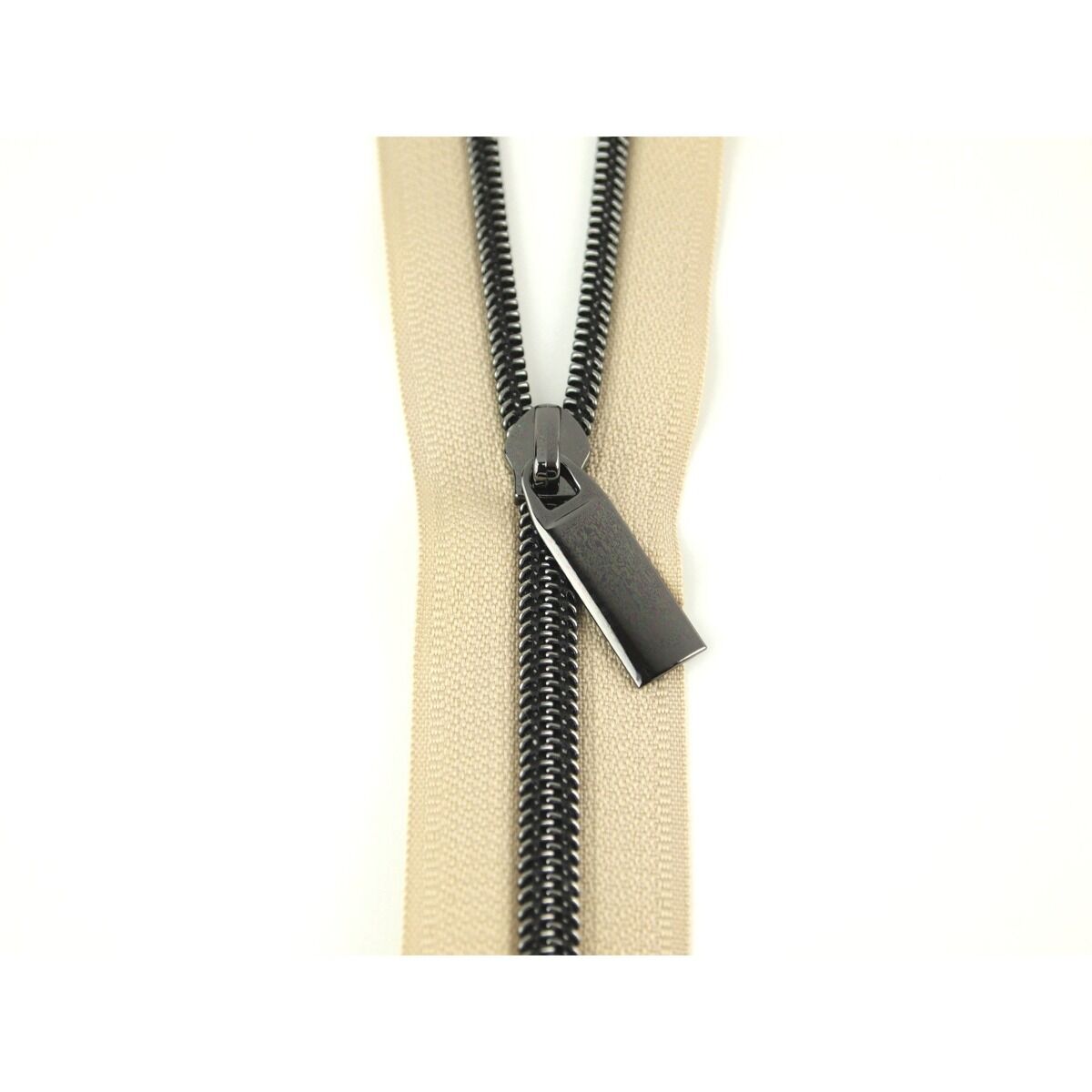 Sallie Tomato Beige #5 Nylon Coil Zipper 3 Yards with 9 Pulls