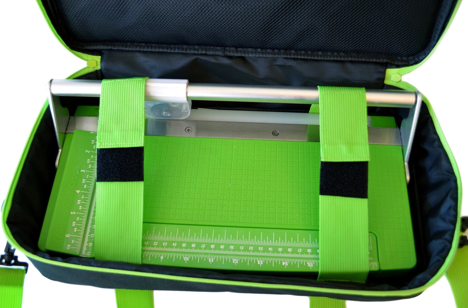 Tote for CutterPillar Crop Trimmer