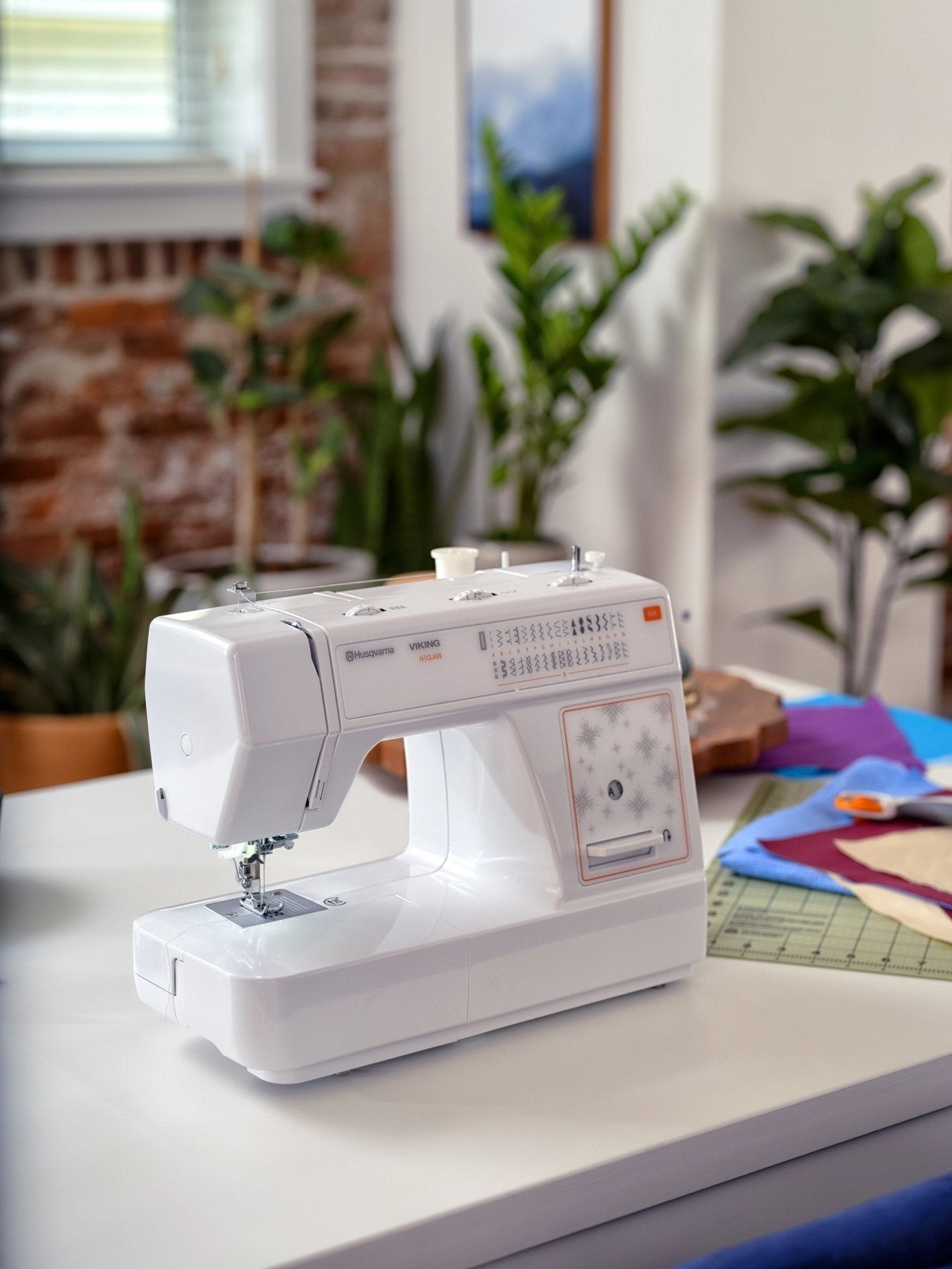 20+ Sewing Machine Electronic Viking H Class E20 – Perfect Beginner Sewing Machine