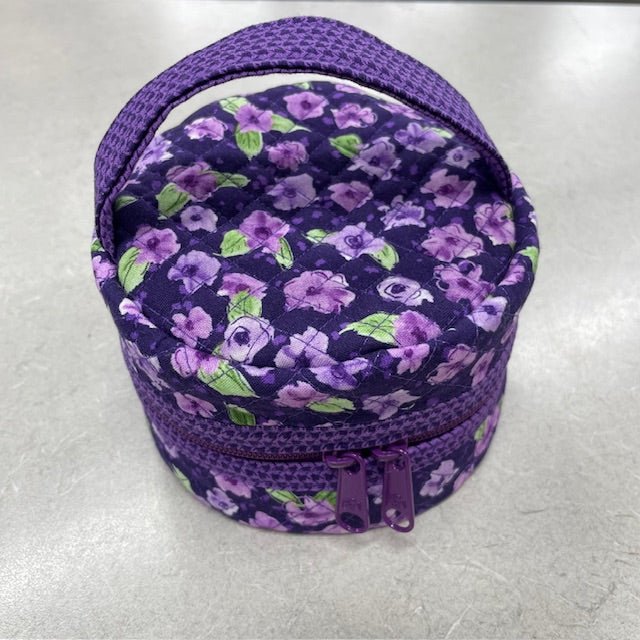 Zip Around Bobbin Caddy Class