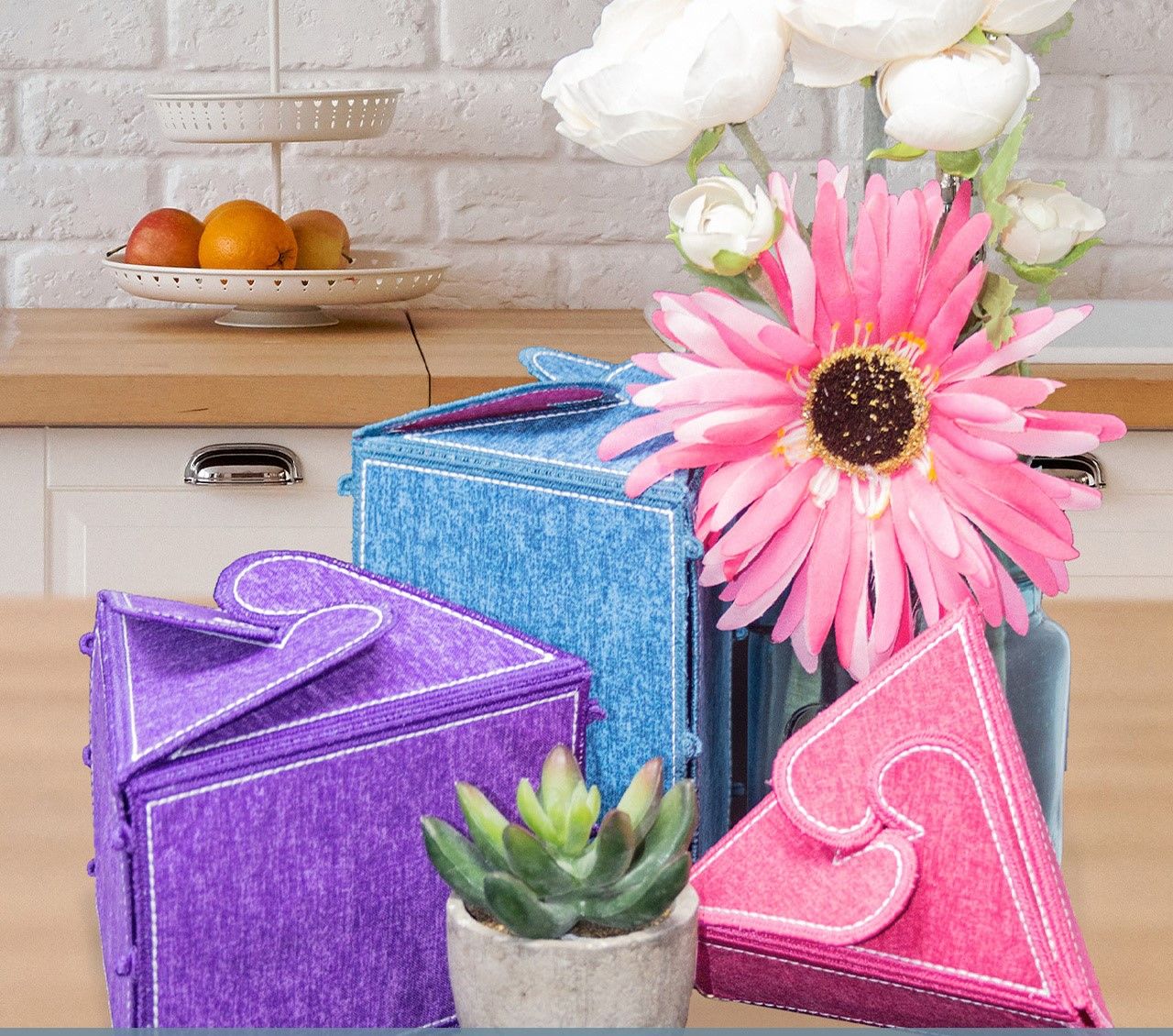 OESD Freestanding Origami Gift Boxes