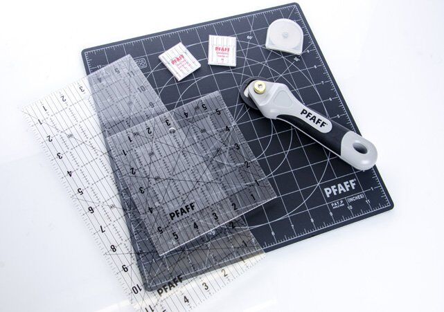 Pfaff Icon2 Quilter's Notions Kit